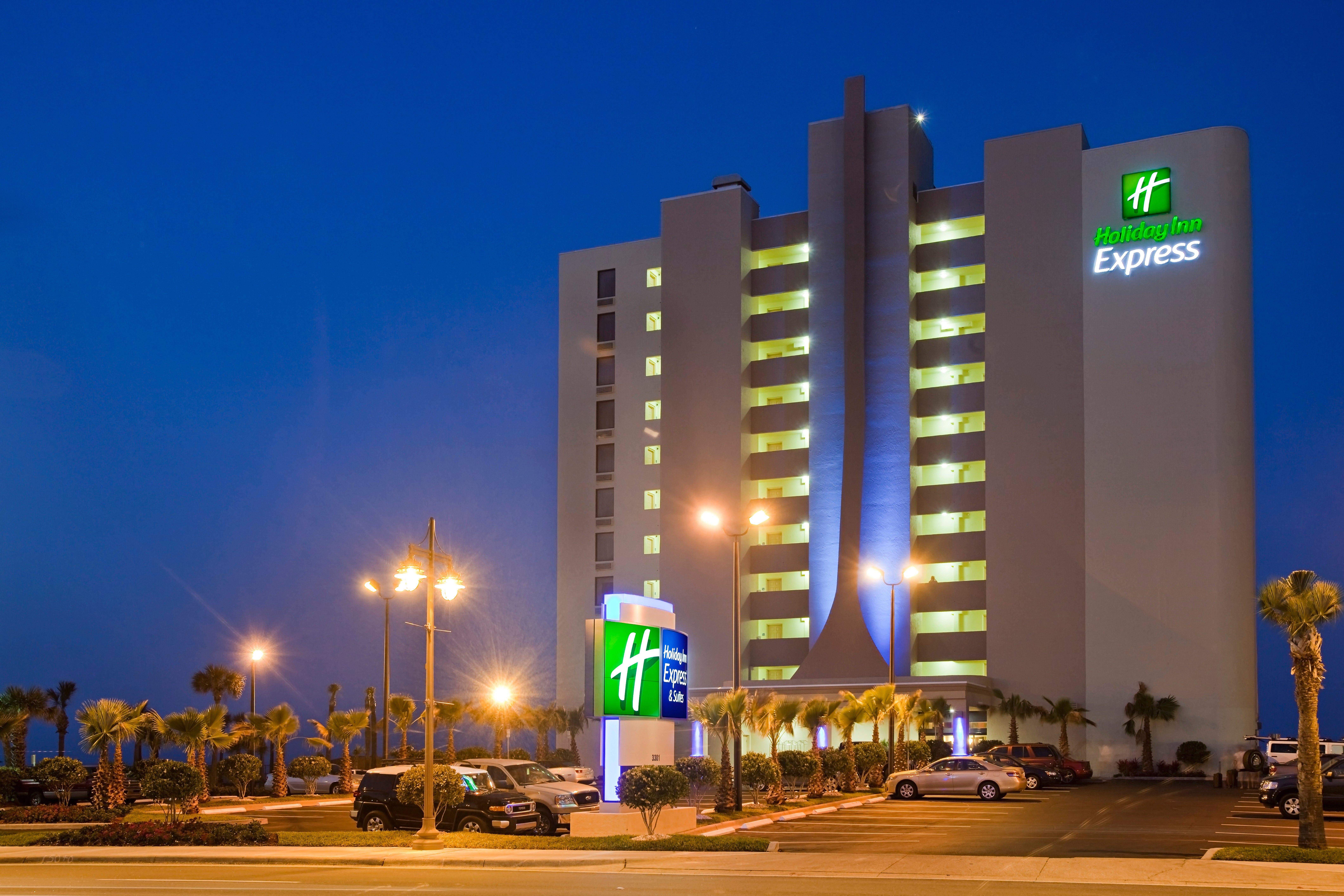 Holiday Inn Express & Suites Oceanfront Daytona Beach Shores By Ihg Exteriör bild